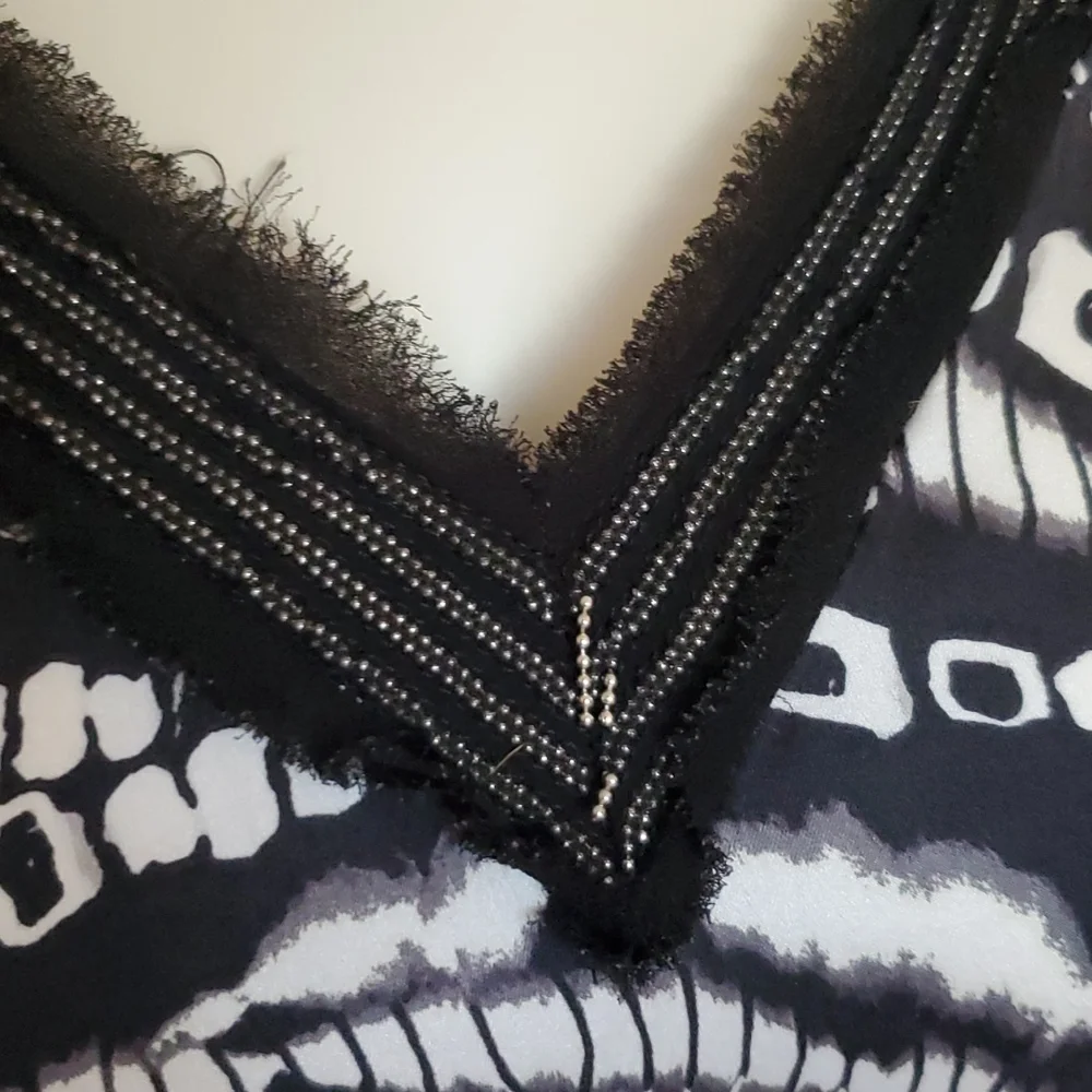 Cache Top - Picture 2 of 6